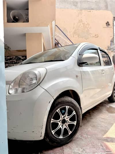 Toyota Passo 2015