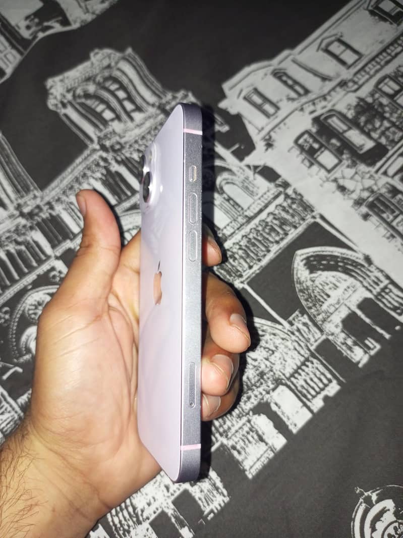 Apple iPhone 14 8