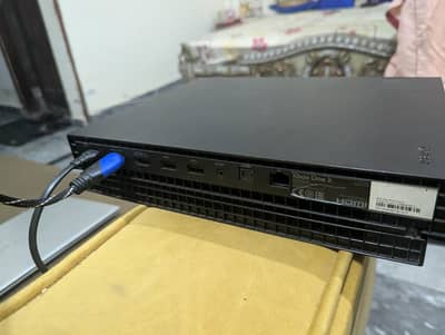Xbox 1 X 1Tb with original cables and 1 controller