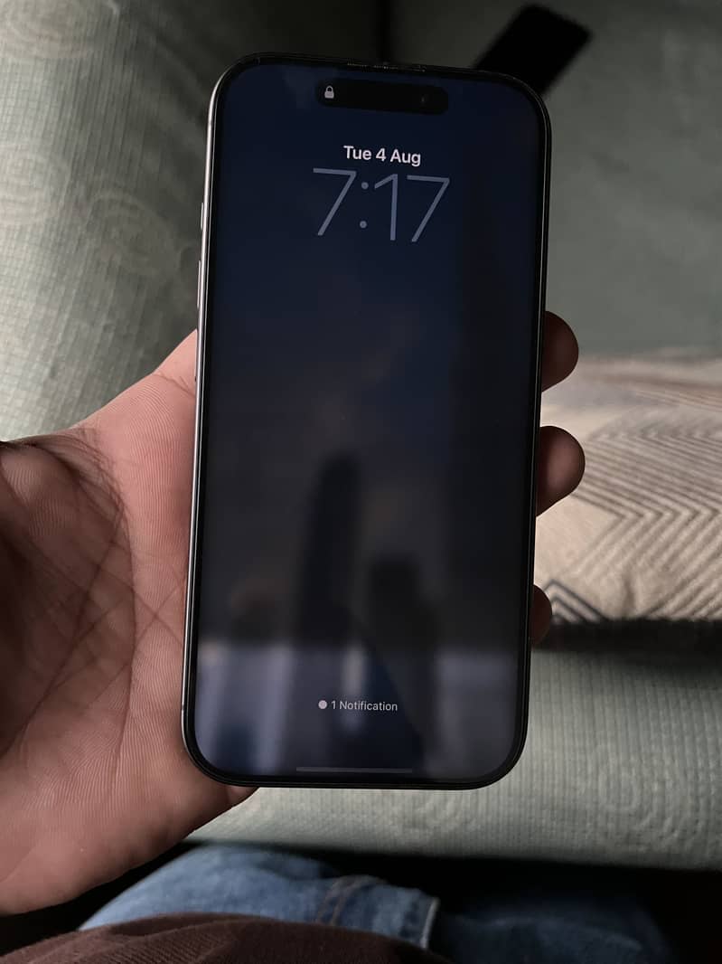 Apple iPhone 17 6