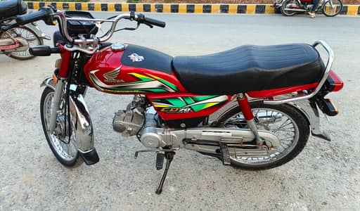 Honda CD 70 2022 model excellent condition for sale