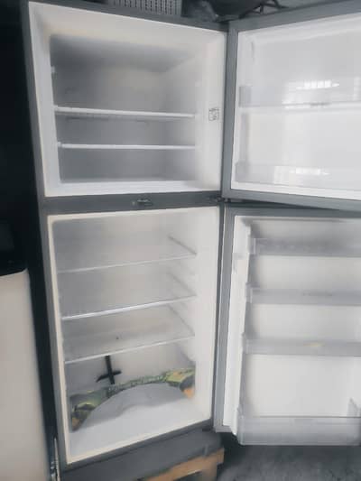 Dawlence Fridge