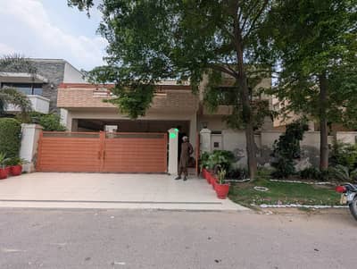 A Brig House Of 17 Marla Available For Sale