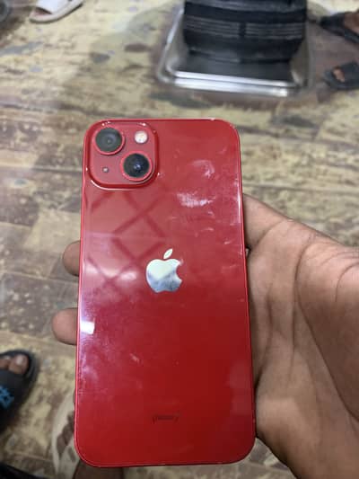 Apple iPhone 13