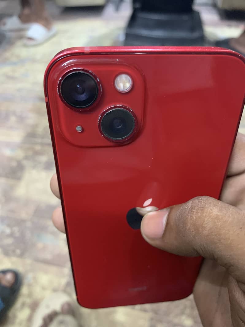 Apple iPhone 13 3