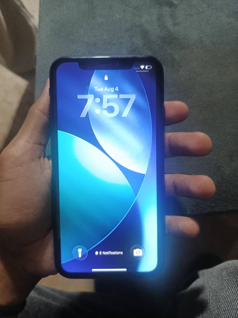 Apple iPhone 11 5