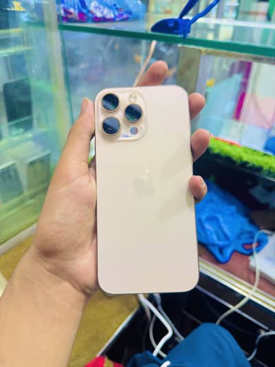Apple iPhone 16 Pro Max