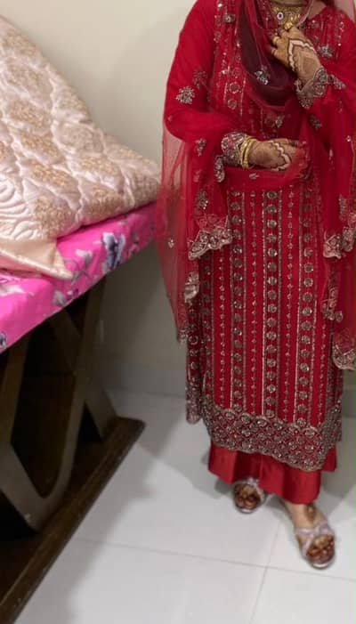 Red cut Dana dress