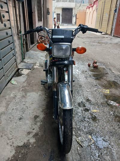 Honda 125 2018 model All okay Read Description
