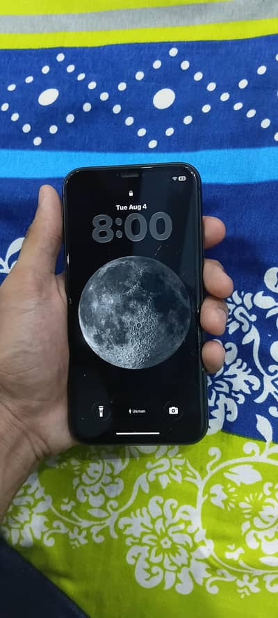 Apple iPhone 11