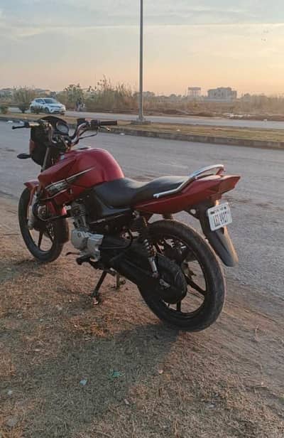 Yamaha ybr 125 2015 japanese model