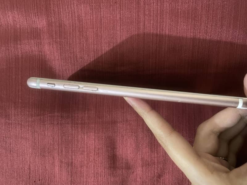 Apple iPhone 6S Plus 3