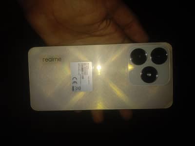 Realme C61
