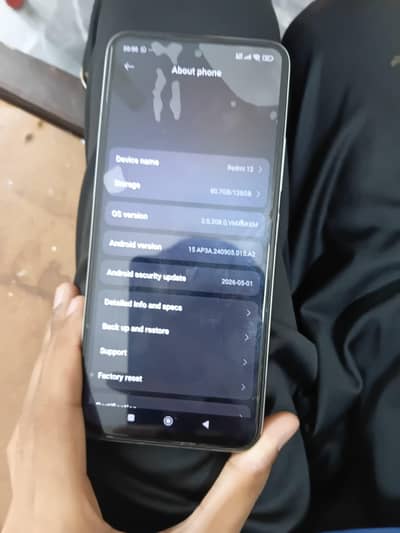 Realme 12
