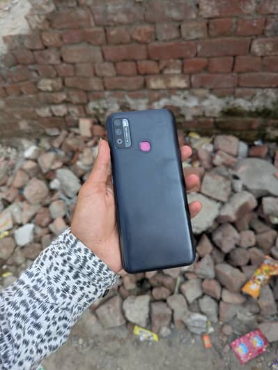 Infinix Hot 9 Play