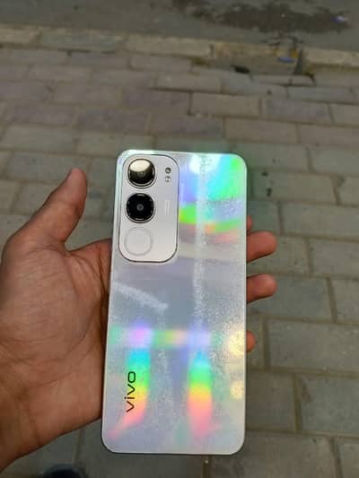 Vivo Y19s