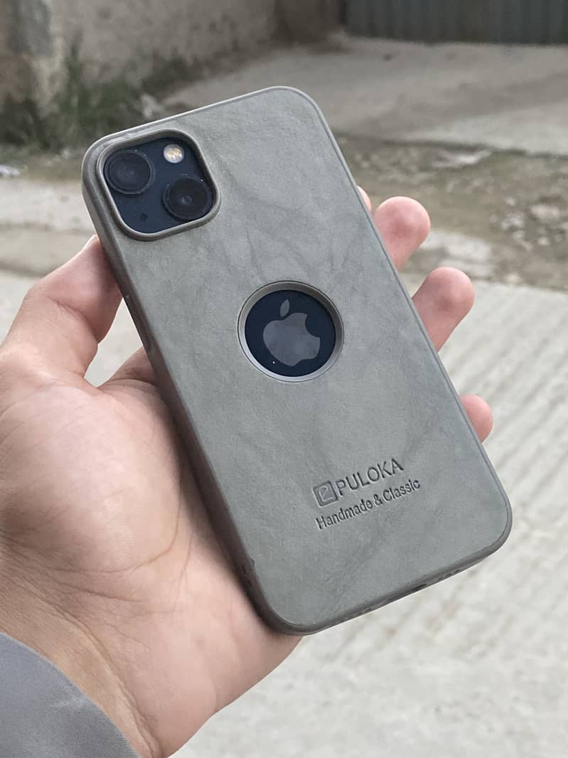 iPhone 13 2