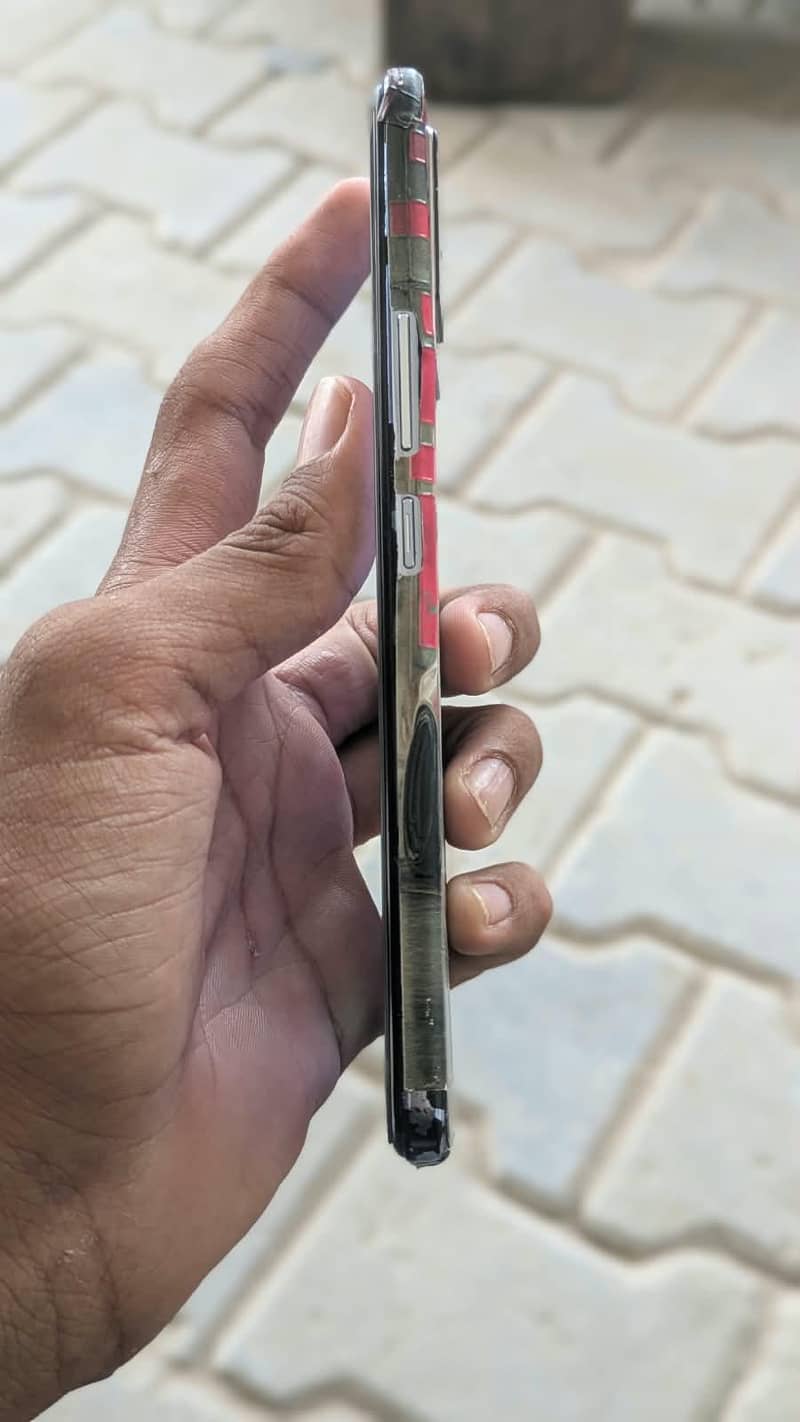 Vivo V21 1