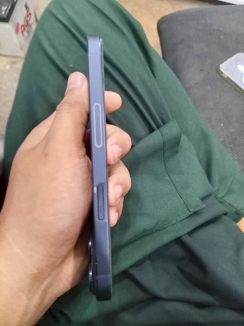 Apple iPhone 14 1