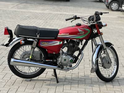 Genuine 2012 model Honda 125