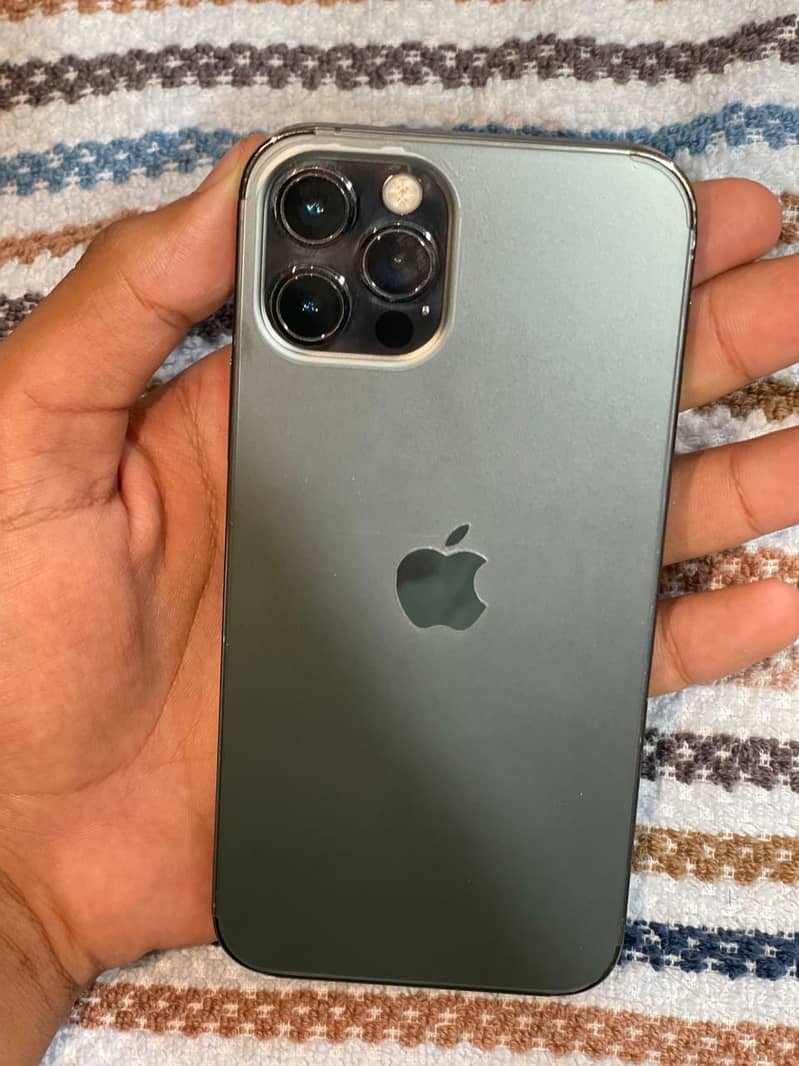 Apple iPhone 12 Pro 0