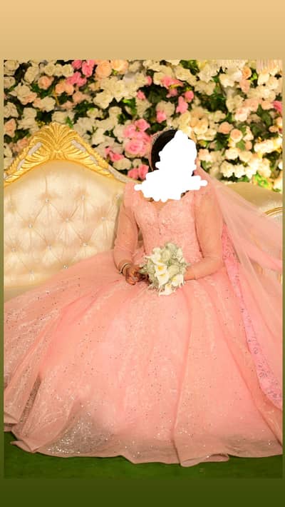Wedding gown