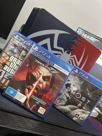Sony PS4 playstation slim with 3 Games (GTA5, Tekken7, Ghost)