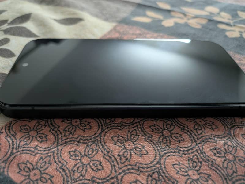 Google Pixel 9a 6