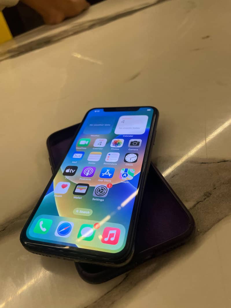 Apple iPhone X 1