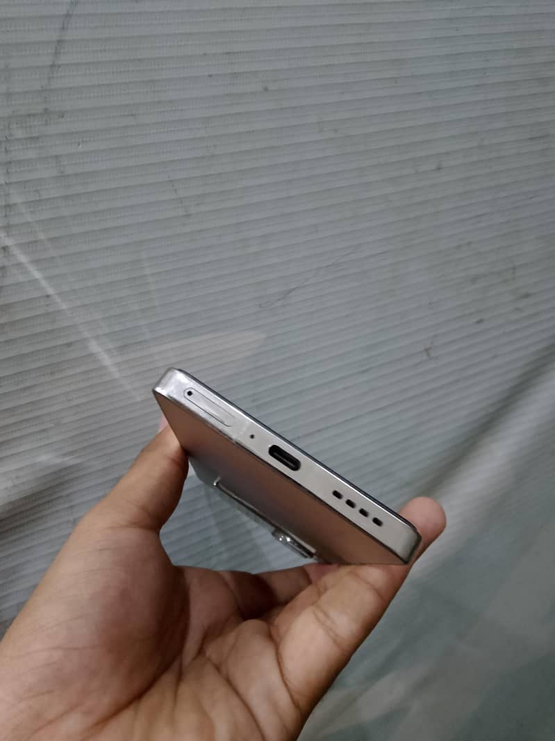 Infinix Note 40 2