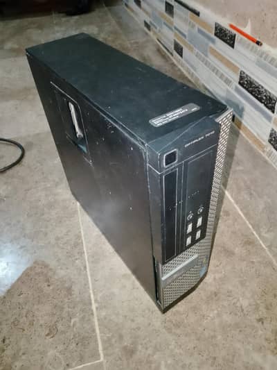 Dell computer complete desktop set with LCD monitor and hard disk fast