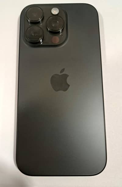 Apple iPhone 16 Pro