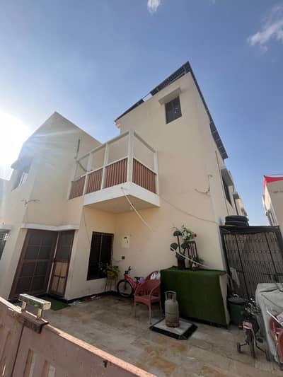 Buy A Centrally Located 240 Square Yards House In Naya Nazimabad - Block D