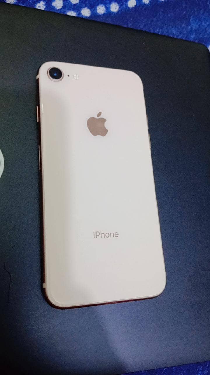 Apple iPhone 8 2