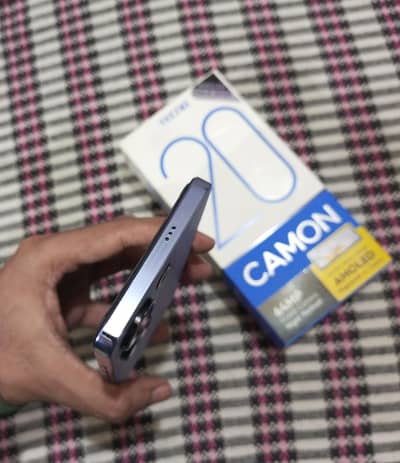 Tecno CAMON 20 (8GB + 8GB Extended / 256GB)