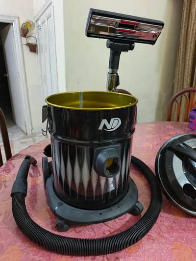 Wet & Dry Vacuum Cleaner – Excellent Condition
