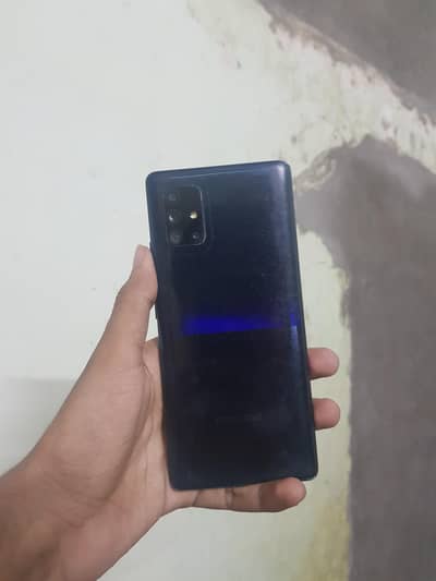 Samsung Galaxy A71 5g / International model 8/128
