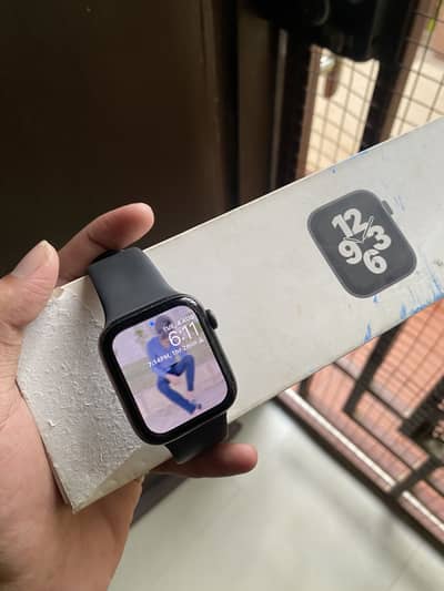 Apple watch SE 1st Generation