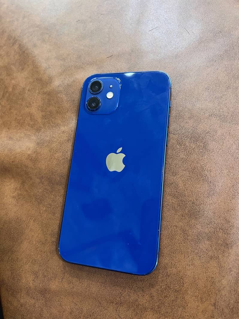 Apple iPhone 12 3