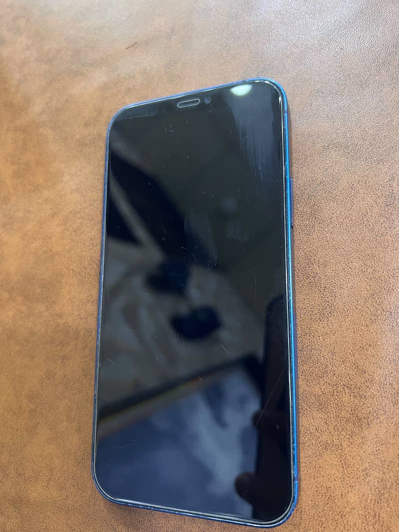 Apple iPhone 12 7