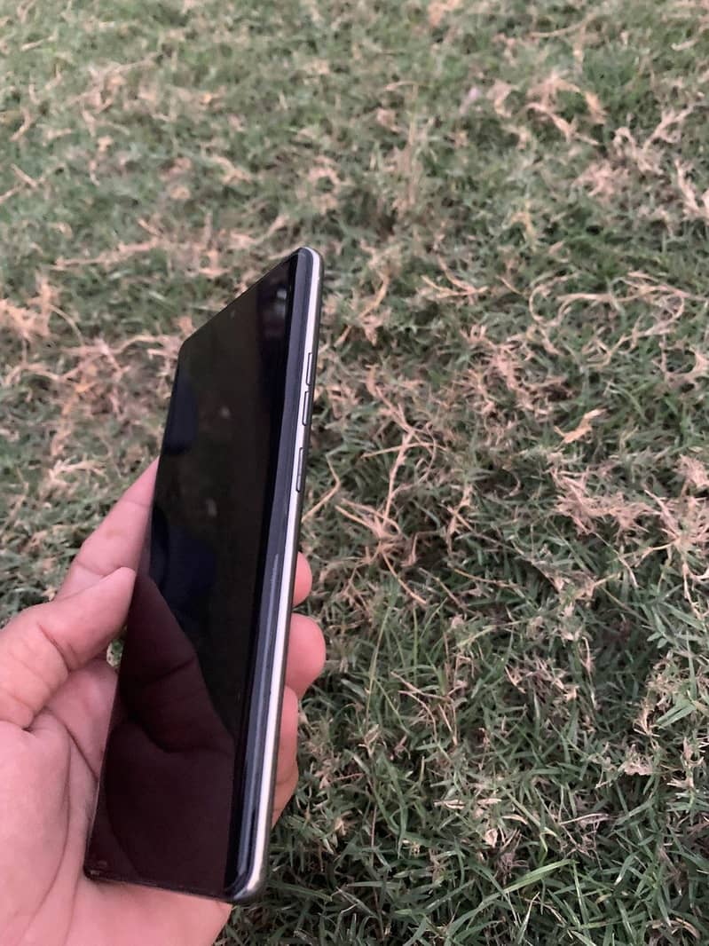 Tecno CAMON 40 Pro 3