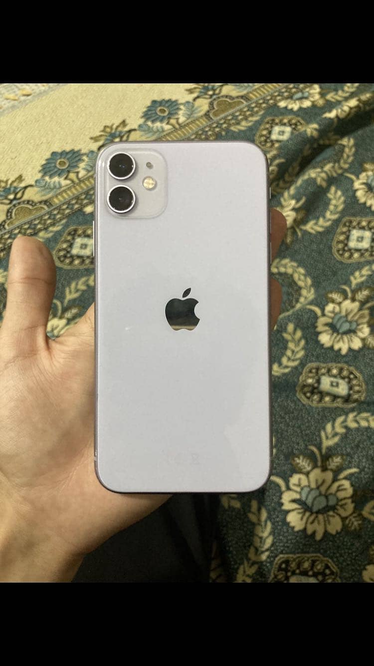 Apple iPhone 11 4