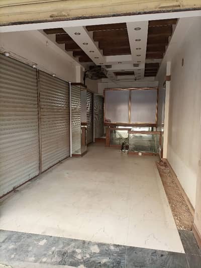 A Corner 520 Square Feet Shop Is Up For Grabs In Tariq Road