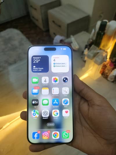Apple iPhone 16 Pro Max