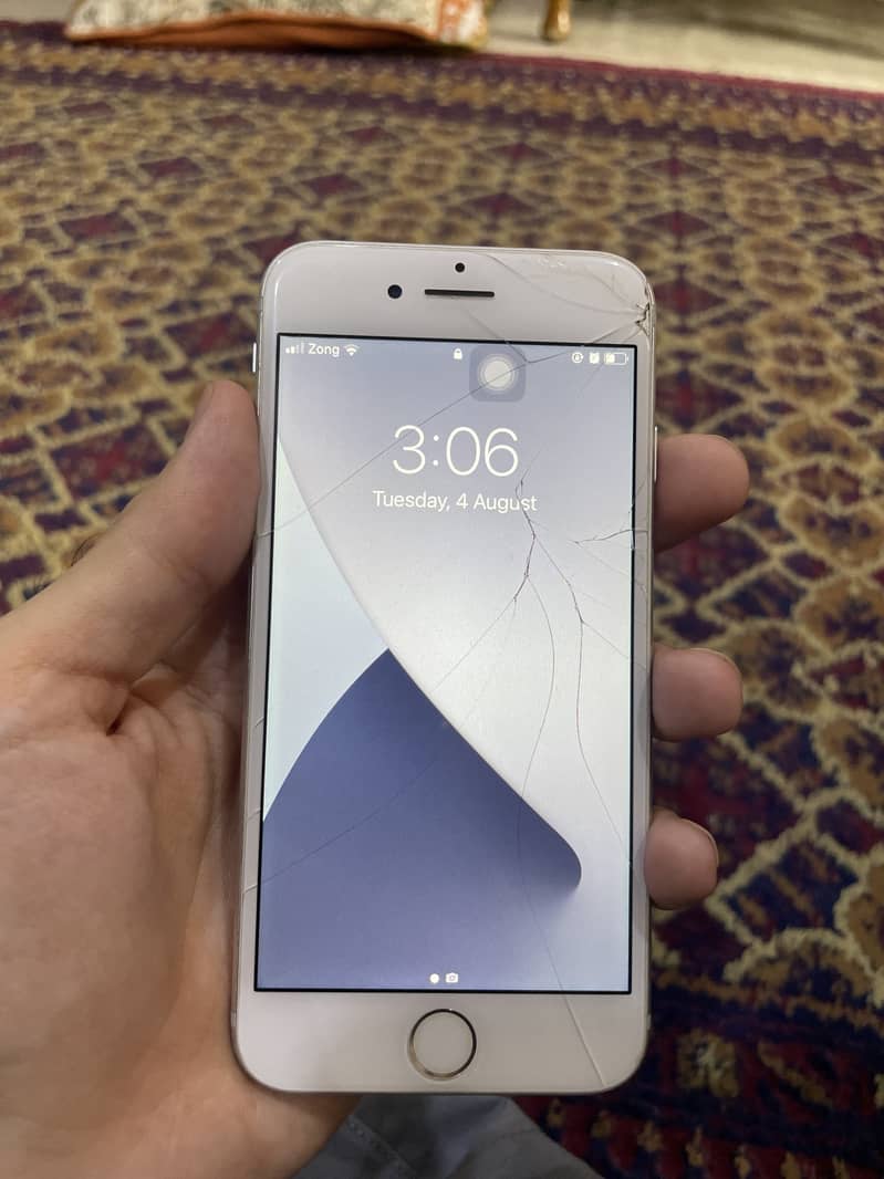 Apple iPhone 7 1
