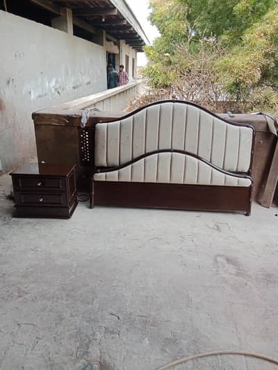Sheesham wood bed