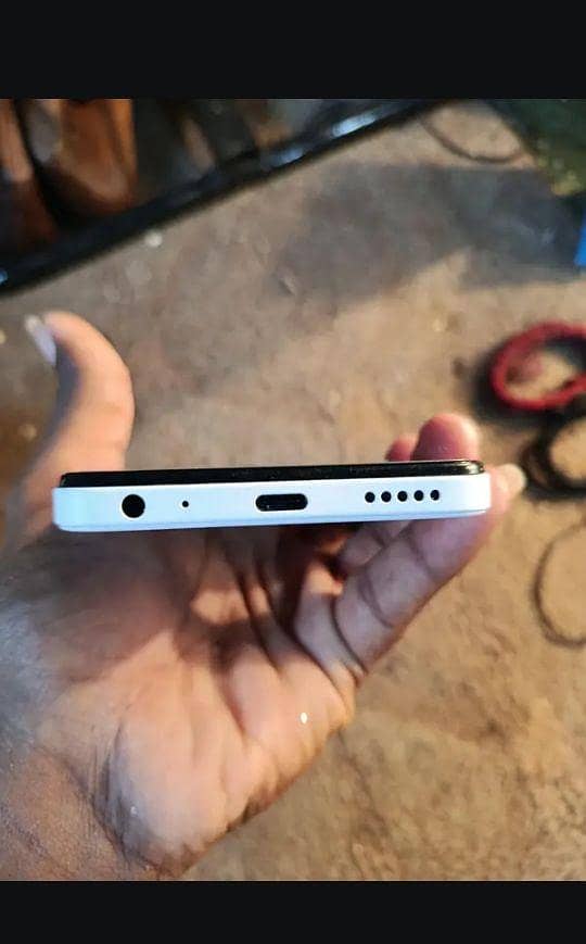 Itel A50C 4