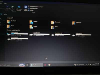 Dell laptop for sale . if you are interested so message me