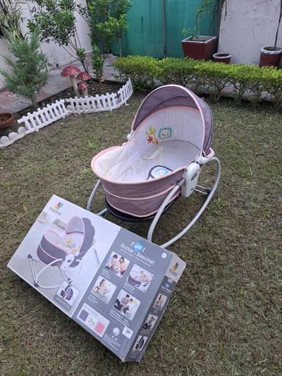 Rocker & Bassinet (5 in one)
