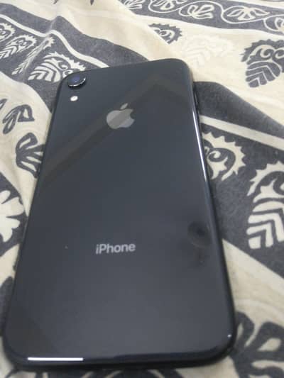 Apple iPhone XR